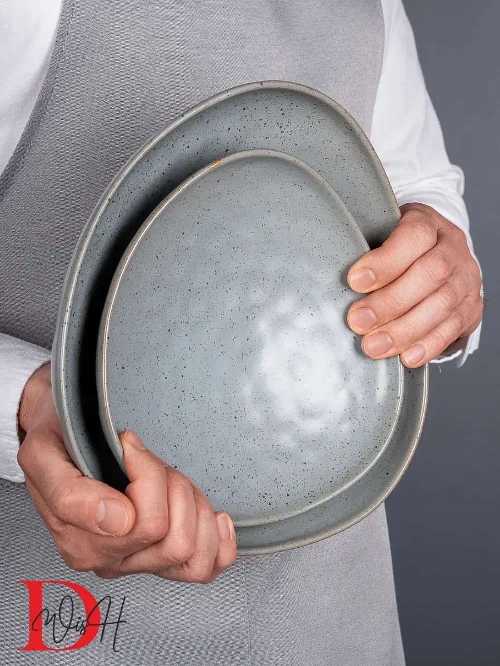 Набор посуды 4 тарелки мятый фарфор 25 см