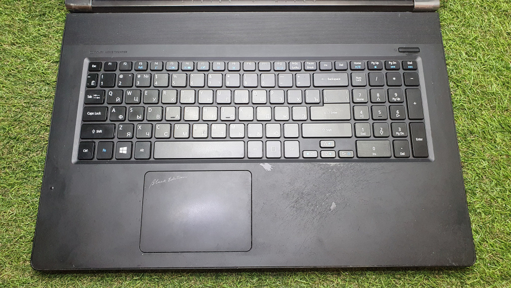 Ноутбук Acer i7/16Gb/GTX 960M 2Gb/FHD