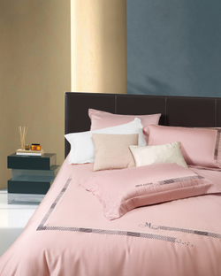 КПБ евро "Магнолия" (с шёлком) под:200х230см, пр:245х250, нав:48х74см (2шт)