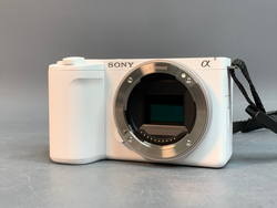 Sony ZV-E10 II, на гарантии до 23.06.2026