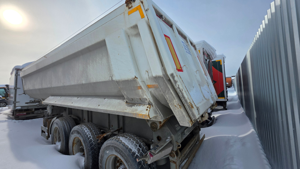 UAT STRP Полуприцеп самосвальный UAT-STRP-2728.01