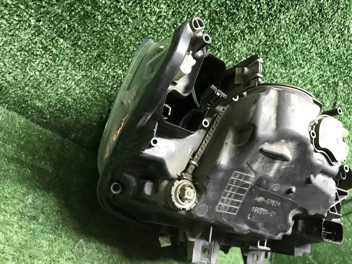 Фара левая BMW 3er F30 (2015-2020) LED