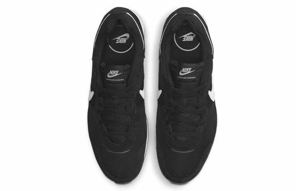 Кроссовки Nike Venture Runner