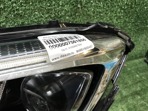 Битая Фара левая Mercedes GLA x156 (2017-2020) LED