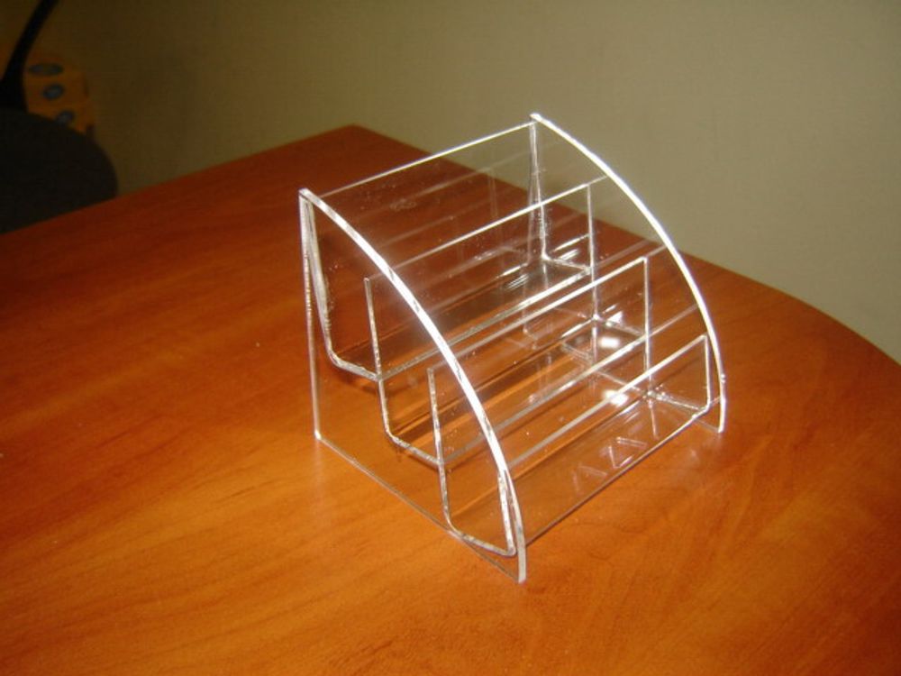 Подставка под визитки 3-х яр. ПВ1 3 ос-к