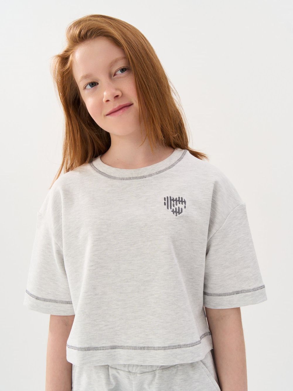Футболка из футера "Серый меланж" укороченная 7+