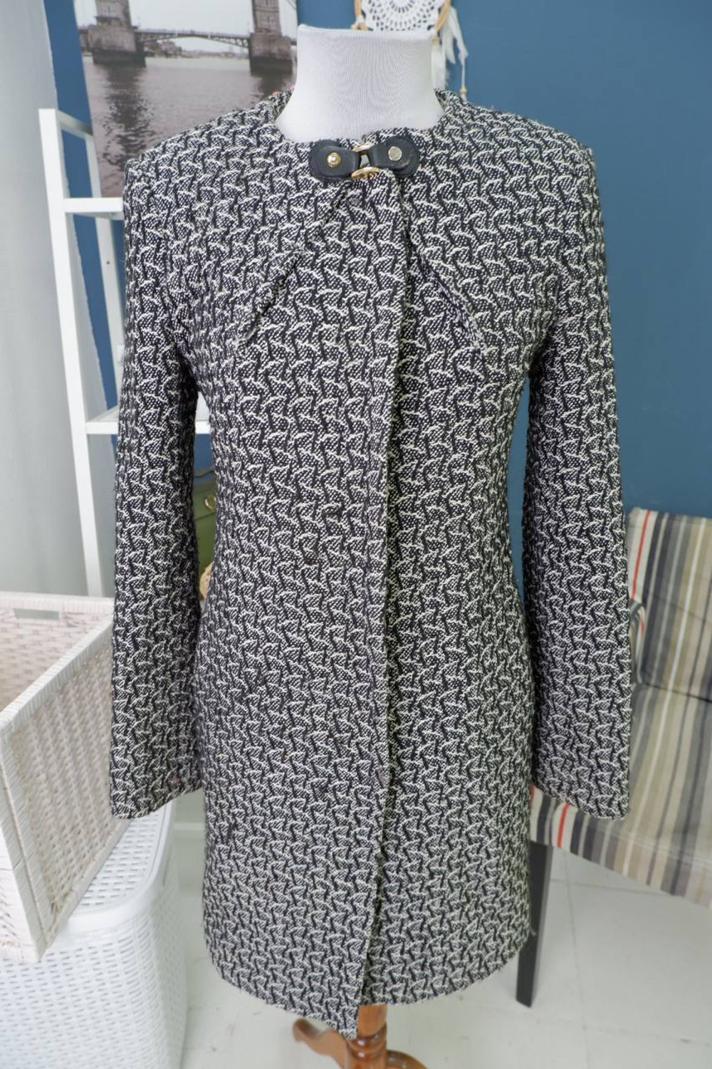 Пальто Oksana монохромное 46 размер