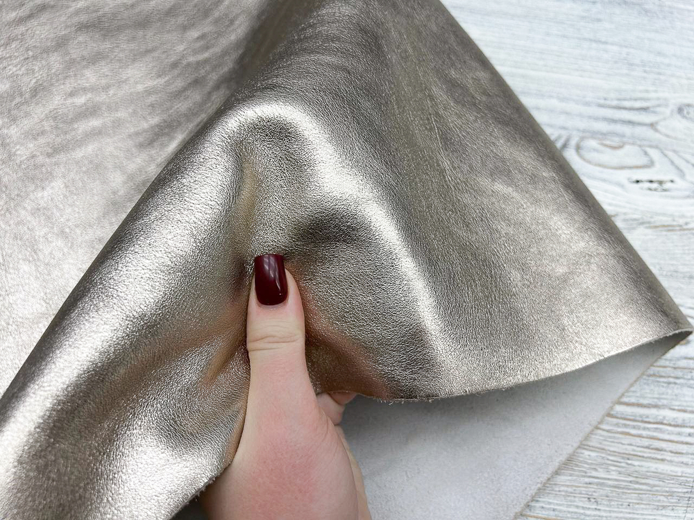 Paradigma Laminato Beige Gold (1,3-1,5 мм) цв. Золото, натуральная кожа