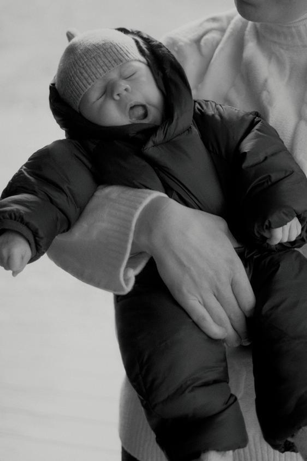 ZARA НЕЙЛОНОВЫЙ КОМБИНЕЗОН С КОНВЕРТИРУЕМЫМИ НОЖКАМИ, БАКЛАЖАННЫЙ