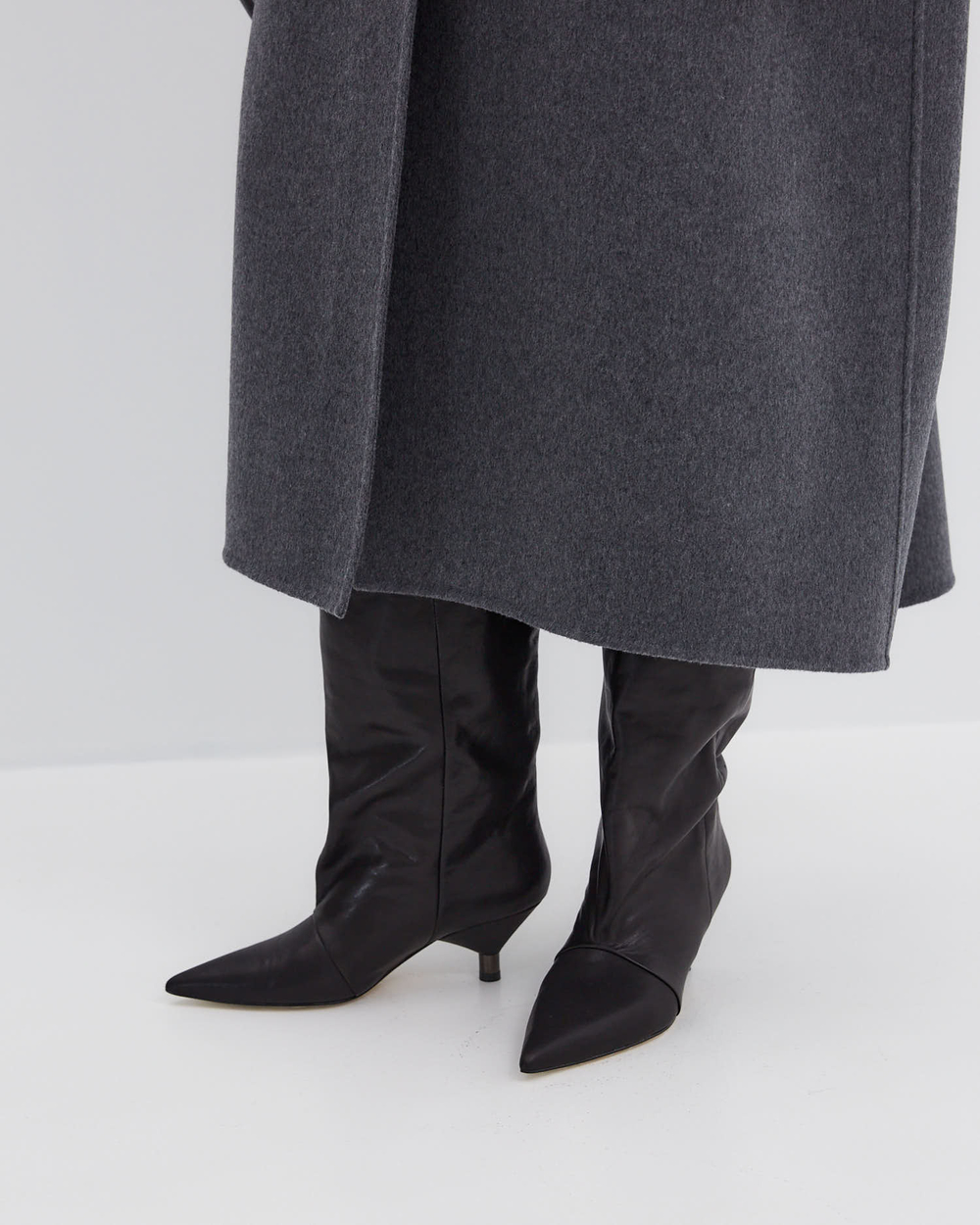 Полусапоги из натуральной кожи черный