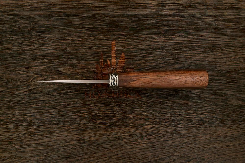 Нож шкуросъёмный (скиннер) Игоря Пампуха Модель 074, клинок 95мм, булат легированный, орех Т2