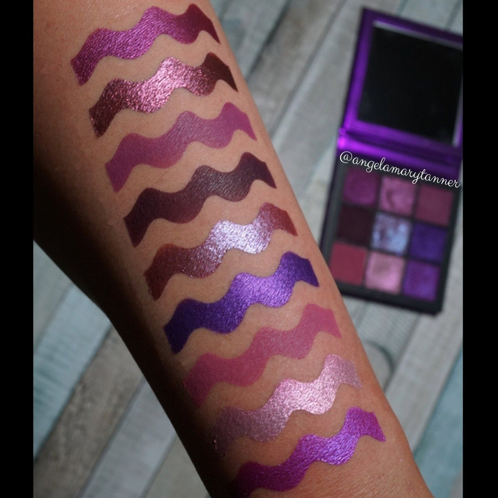 Huda Beauty Amethyst Obsession palette