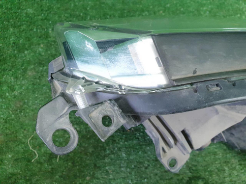 Фара правая Toyota RAV4 4 CA40 (2015-2019) LED