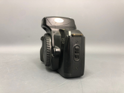 Canon EOS 750
