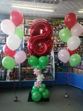 Фонтаны и стойка на 8 марта