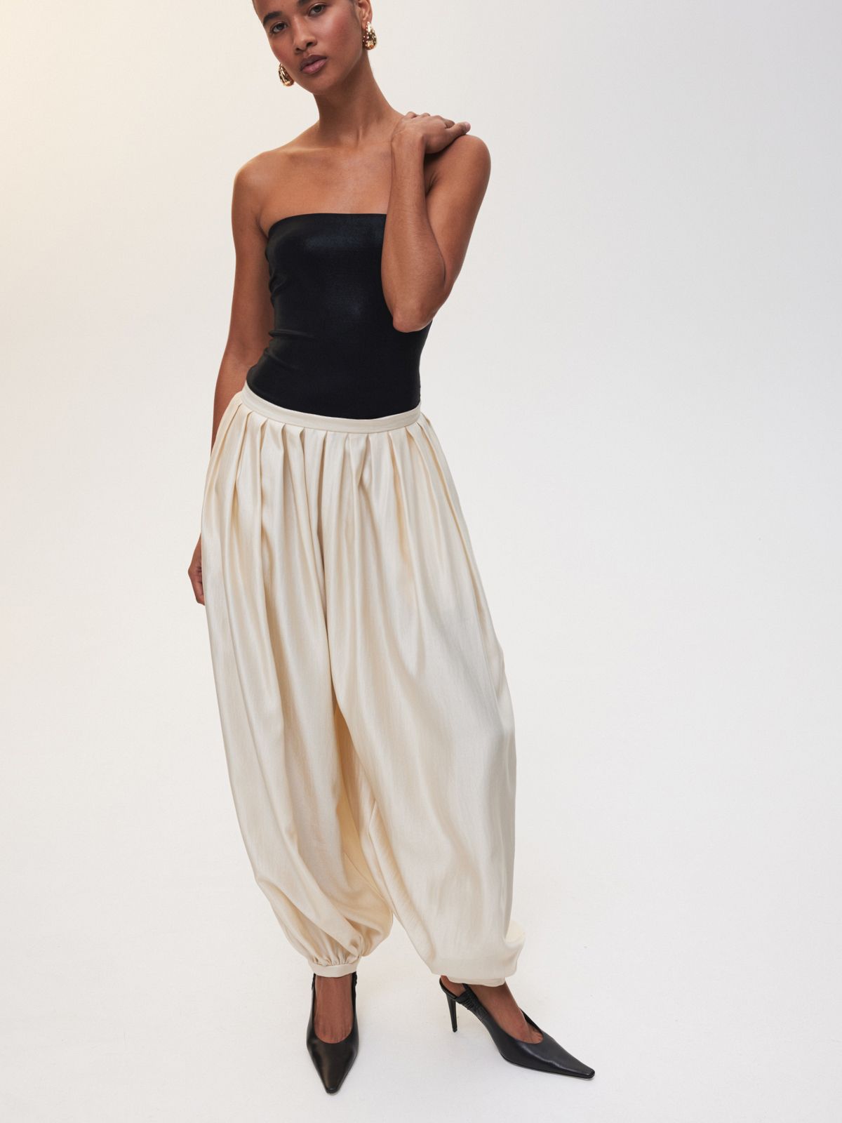 Объемные брюки-аладдины Moonlight Mirage