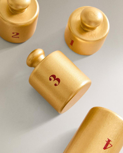 ZARA HOME ДЕТСКИЕ ДЕРЕВЯННЫЕ ВЕСЫ, КРЕМОВЫЙ