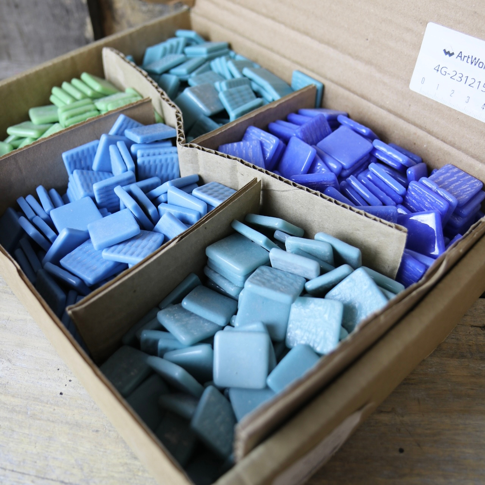 4G-23121502 (4 кг) - смальта разноформатная