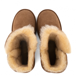 UGG Bailey Zip Short Chestnut
