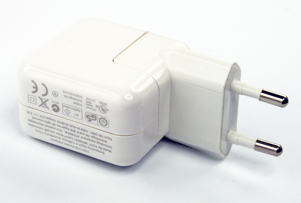 Адаптер  Apple 12W USB Power Adapter для Apple iPhone, iPad, iPod