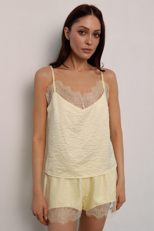 Комплект бельевой с кружевом лимонный