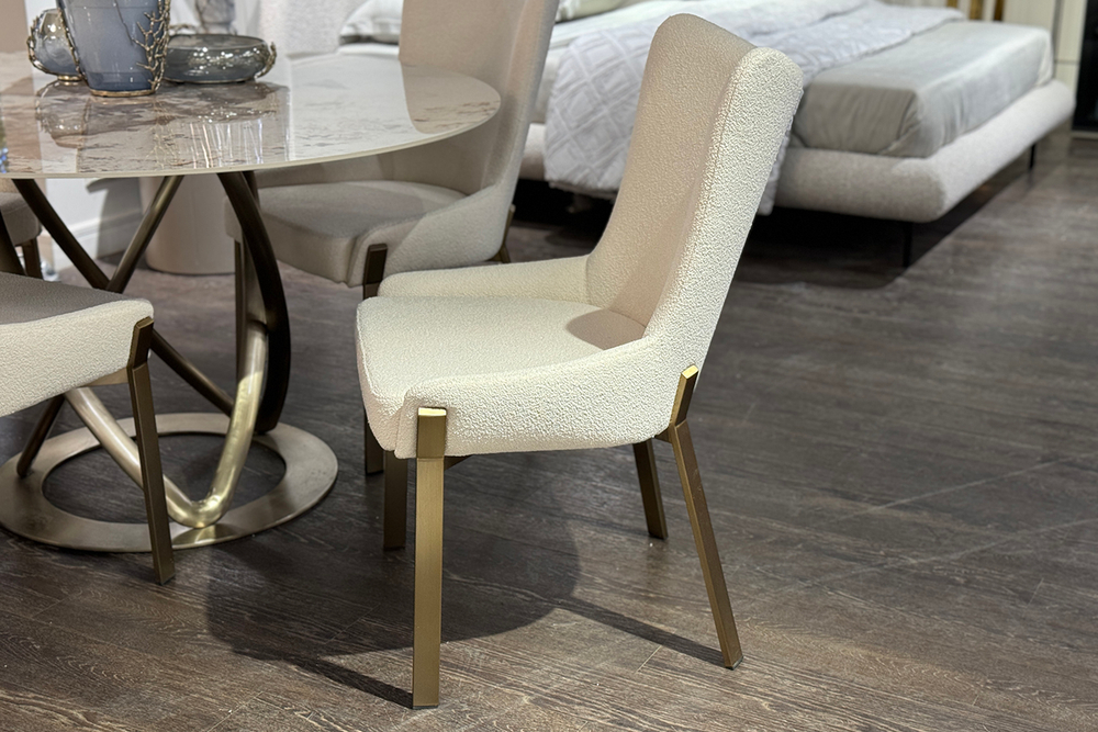 Стул Garda Decor обеденный букле белый+бронза 57*65*91 см