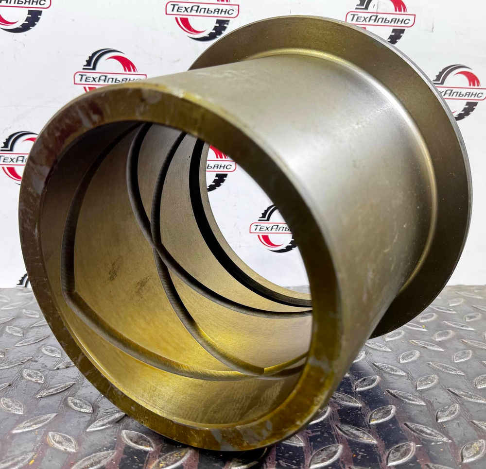 Втулка 198-50-51131