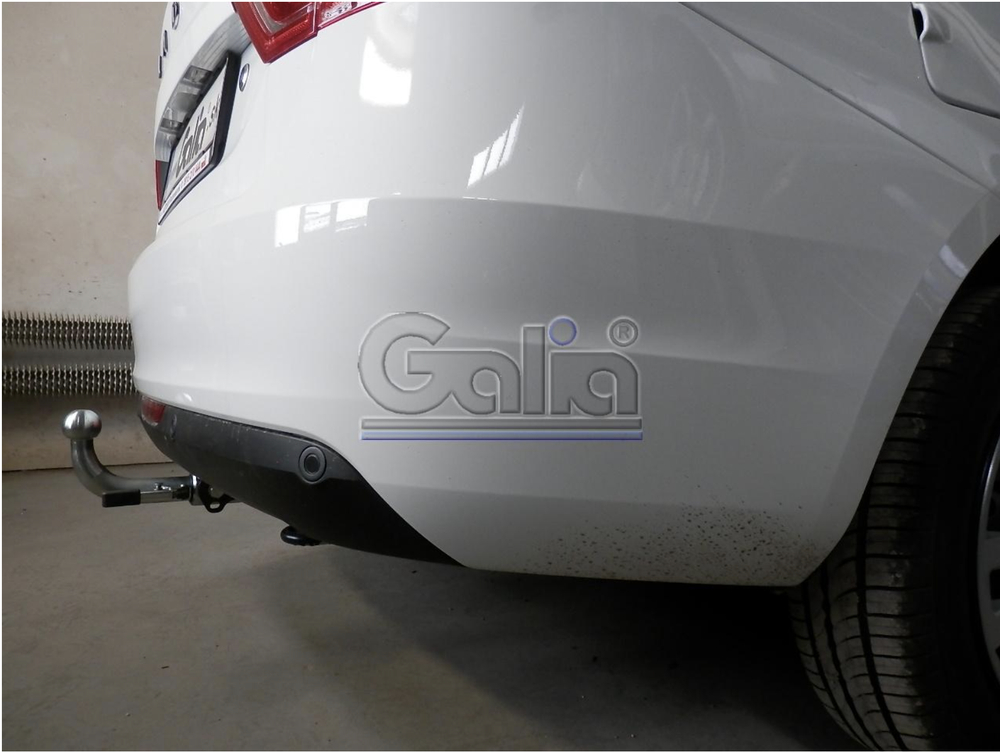 Фаркоп оцинкованный Galia L025A для Lada Vesta седан/универсал, в т.ч. SW Cross 2015-(паспорт и сертификат в комплекте)(без электрики)
