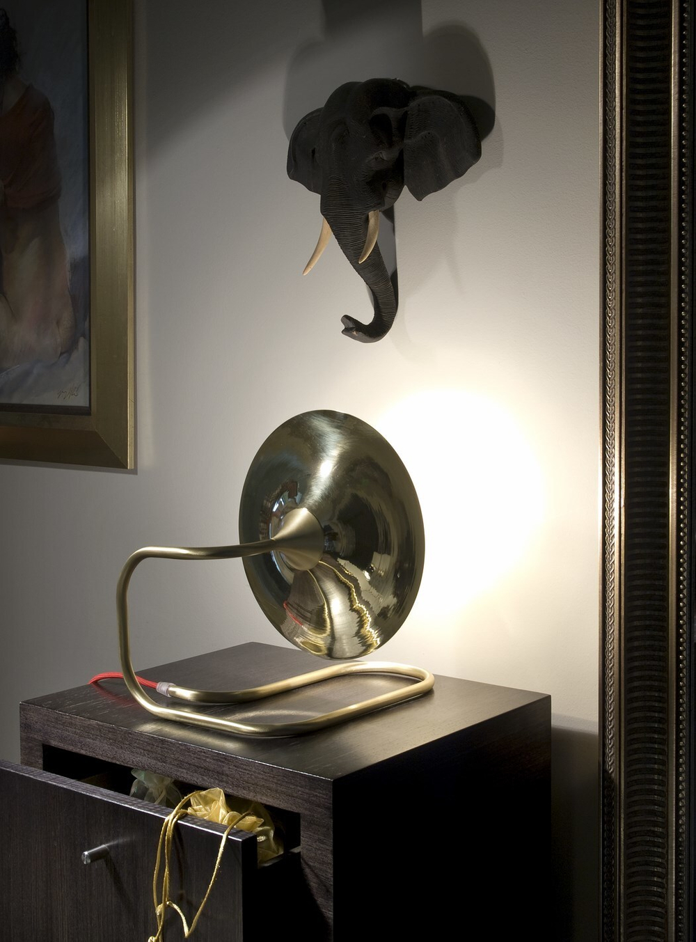 лампа настольная Bullarum