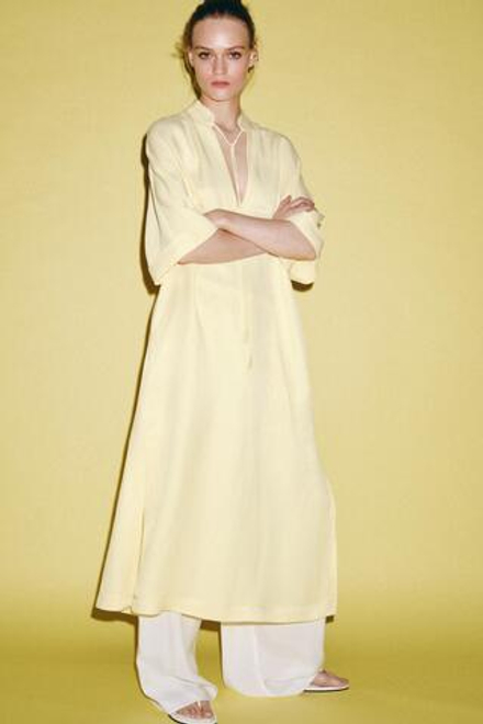 ZARA ПЛАТЬЕ МИДИ — ZW COLLECTION, ЖЕЛТЫЙ