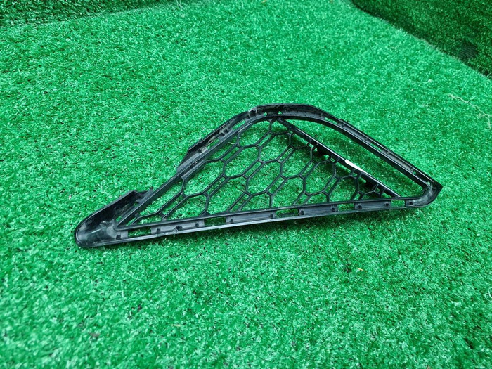 Решетка перед. бампера BMW X2 F39 (17-23) M-paket