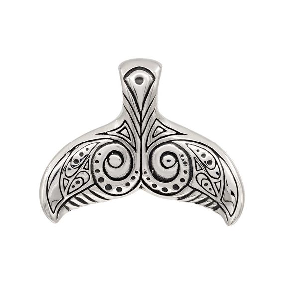 Хвост Кита подвеска из серебра, вид спереди