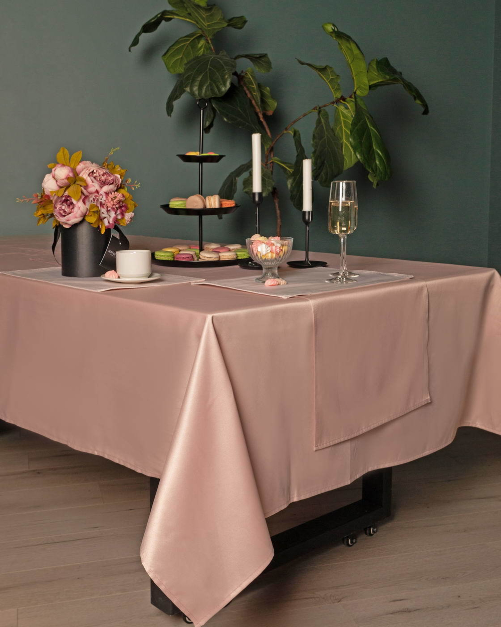 Скатерть 150х220 Sofi De MarkO Серенити пепельная роза