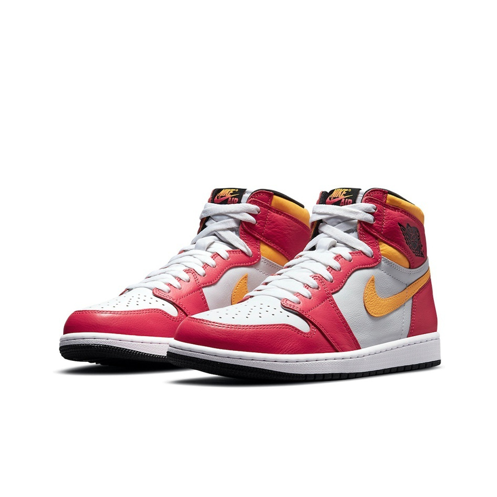 Кроссовки Air Jordan 1 Retro High OG Light Fusion Red