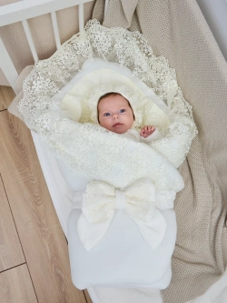 Конверт на выписку зима для новорожденных девочек