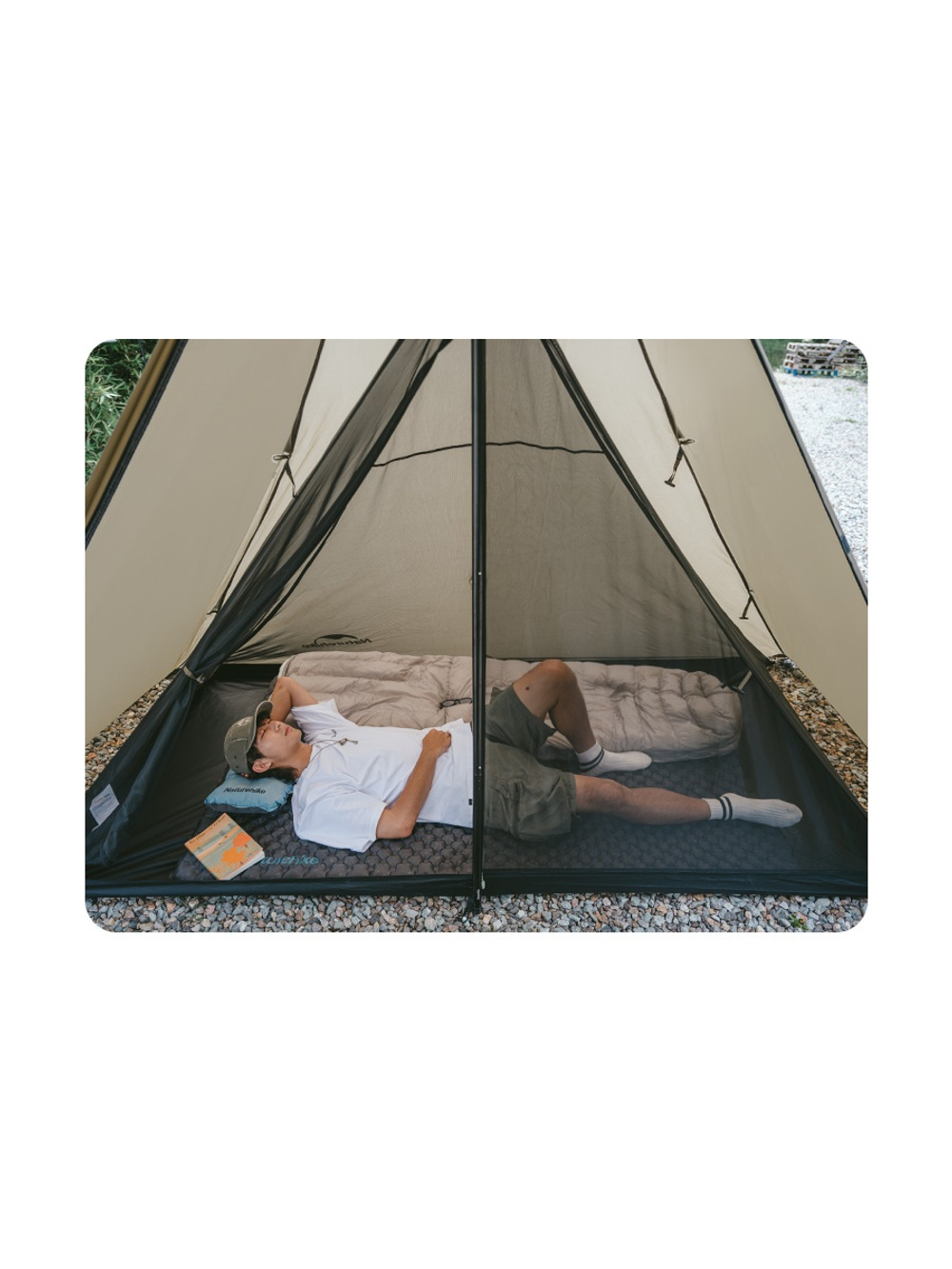 Палатка Naturehike Pyramid, 2-местная, бежевая