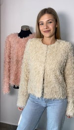 Жакет с перьями