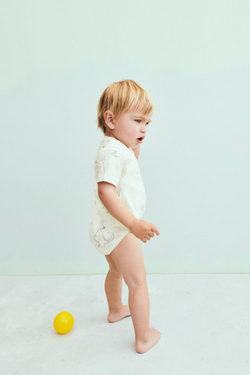 ZARA БОДИ С ПРИНТОМ «КЕНГУРУ», СВЕТЛО-ЗЕЛЕНЫЙ