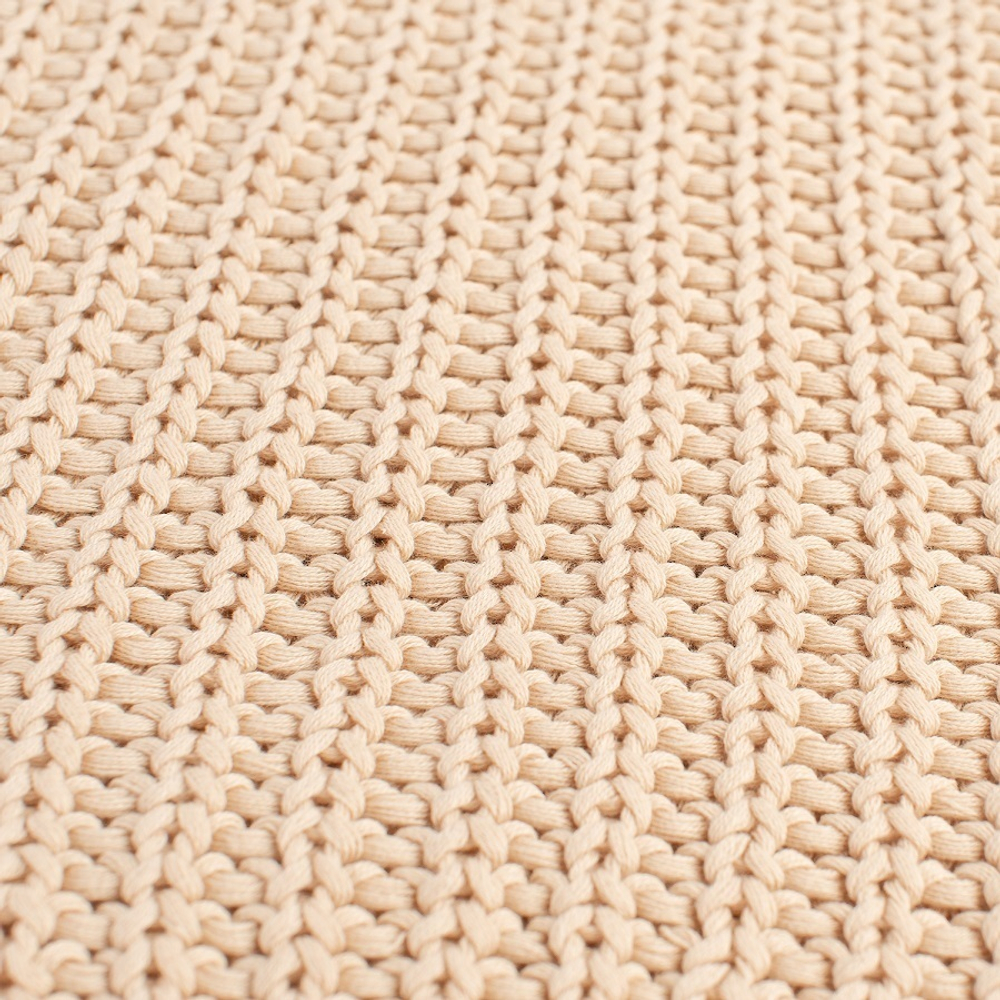 Плед вязаный бежевого цвета Essential, 130х180 см