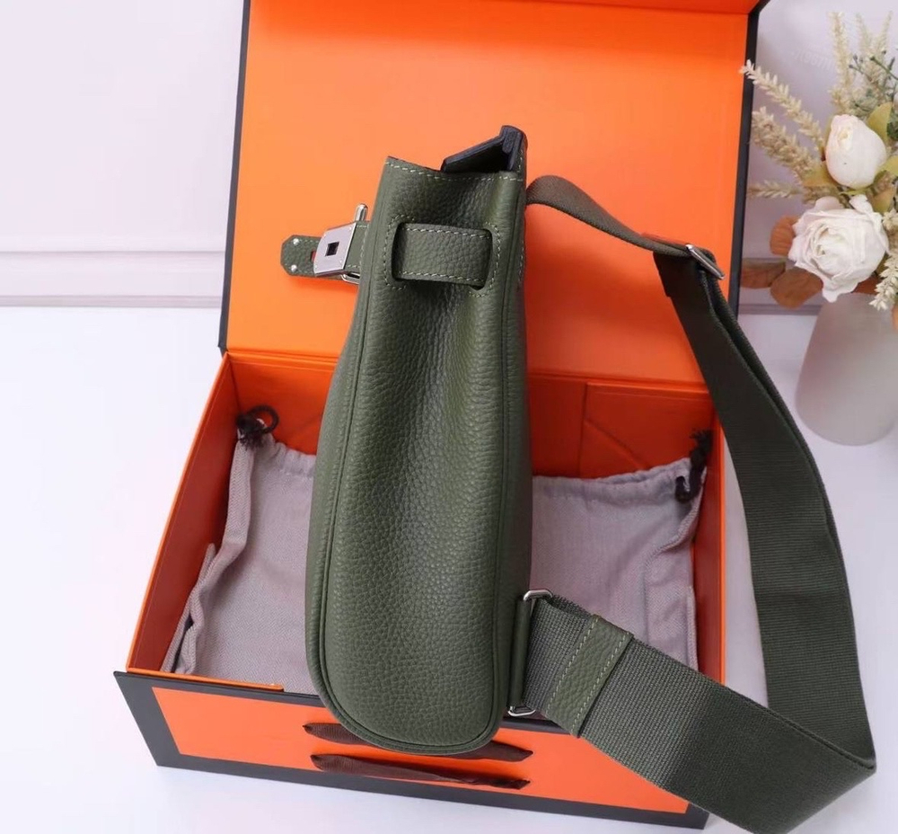 Нагрудная сумка-слинг Hermes