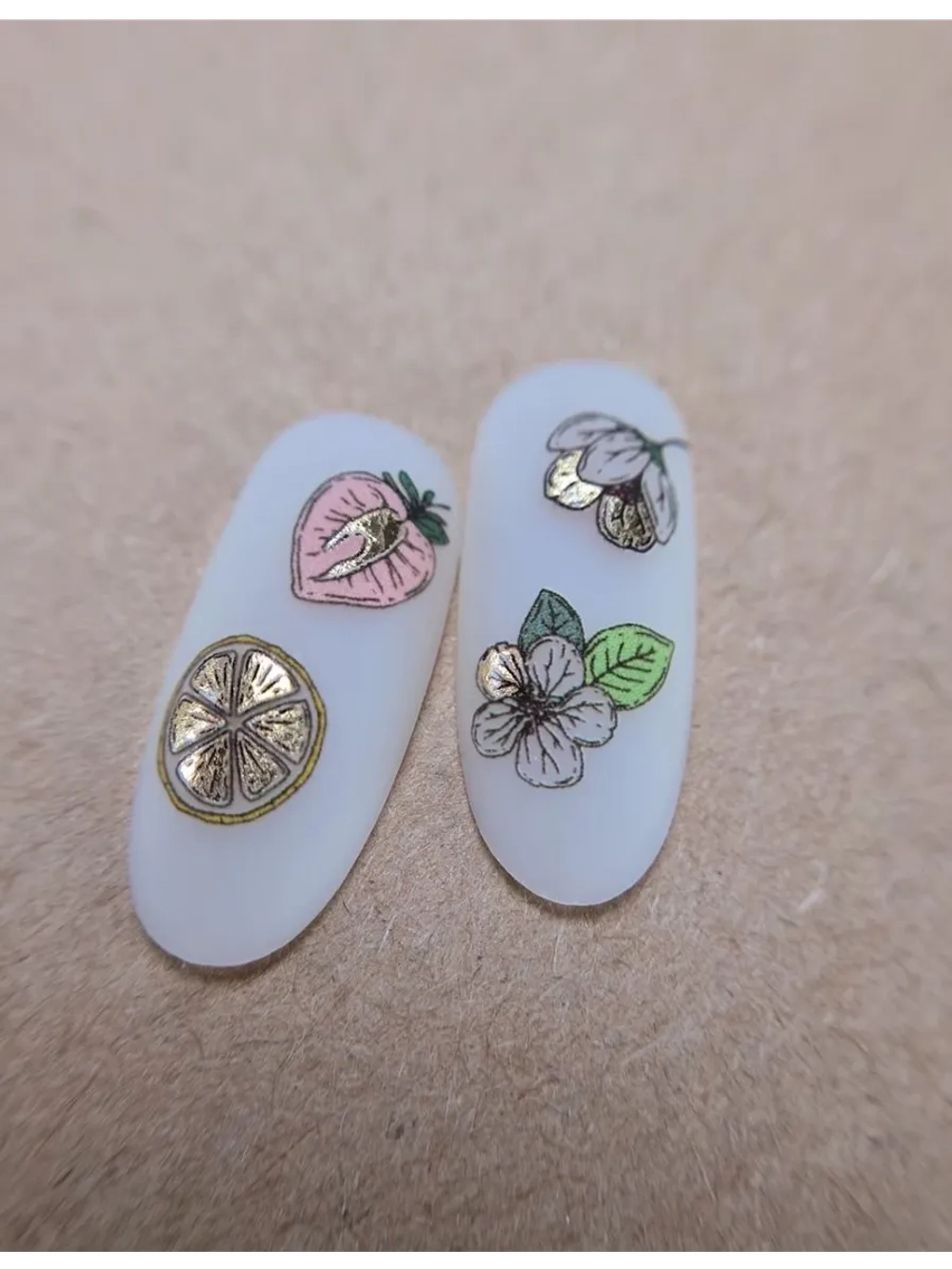 Набор слайдеры 2шт Lucky Rose. Foil 060, 061