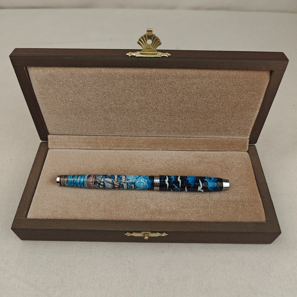 Ручка с колпачком с ручной росписью Палех "Парусник"