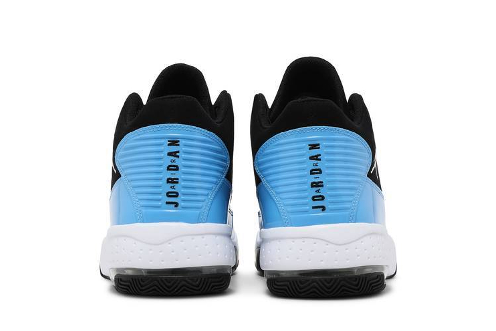 Кроссовки Jordan Max Aura 2