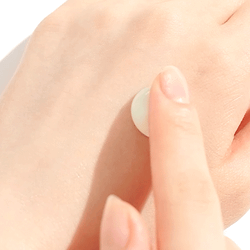 Увлажняющий солнцезащитный крем с берёзовым соком Round Lab Birch Juice Moisturizing Sunscreen SPF50+ PA++++