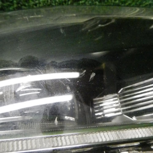 Фара правая VW Passat B8 (2014-2020) LED