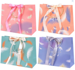 Пакет подарочный 24,5*19,5*9,5 см. "Перья" ассорти, DV-14873M (Darvish)