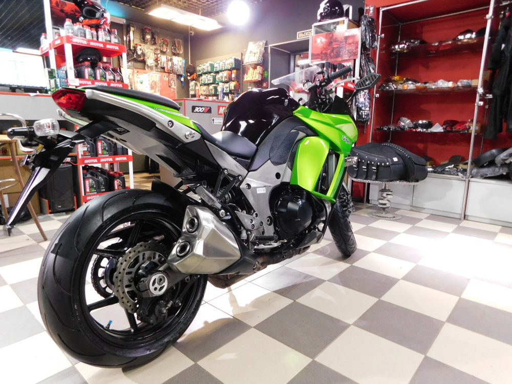 Kawasaki ninja 1000 jkazxt00GGA004603