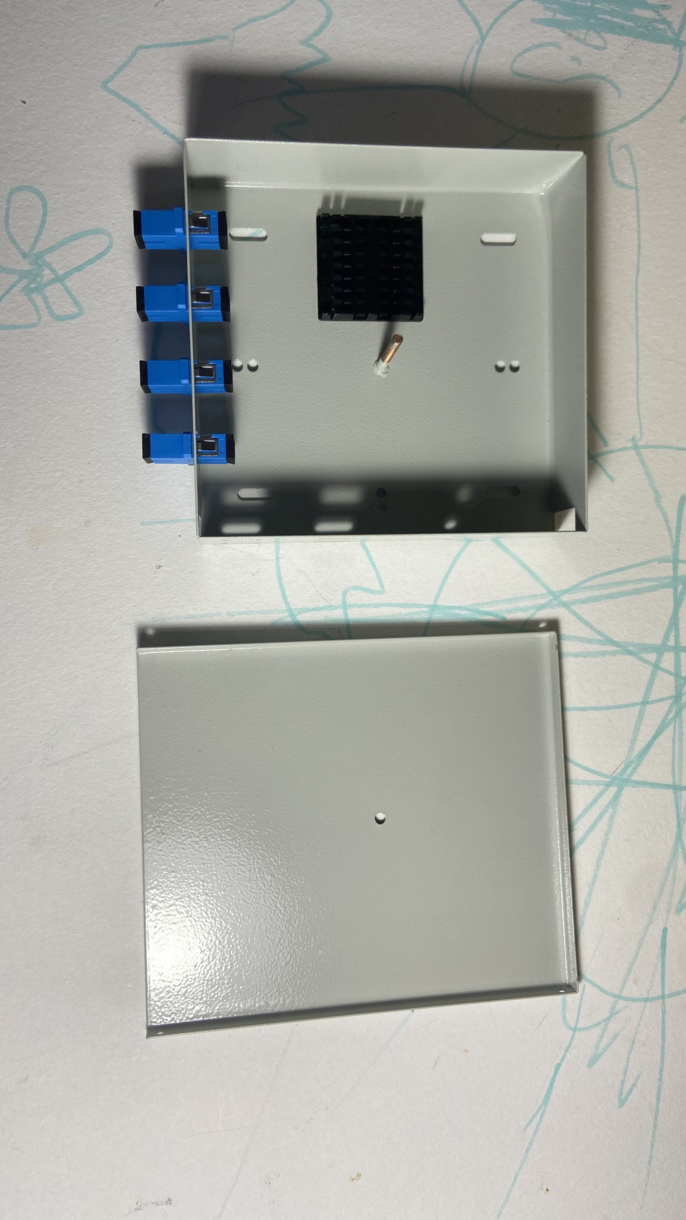Коробка оптическая абонентская без комплектации, 2 порта SC/LC duplex, пластик