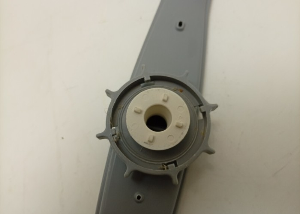 STA4648D ктп9 Верхний разбрызгиватель для посудомоечной машины SMEG STA4648D б/у