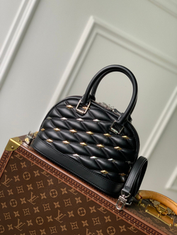 Louis Vuitton Alma BB